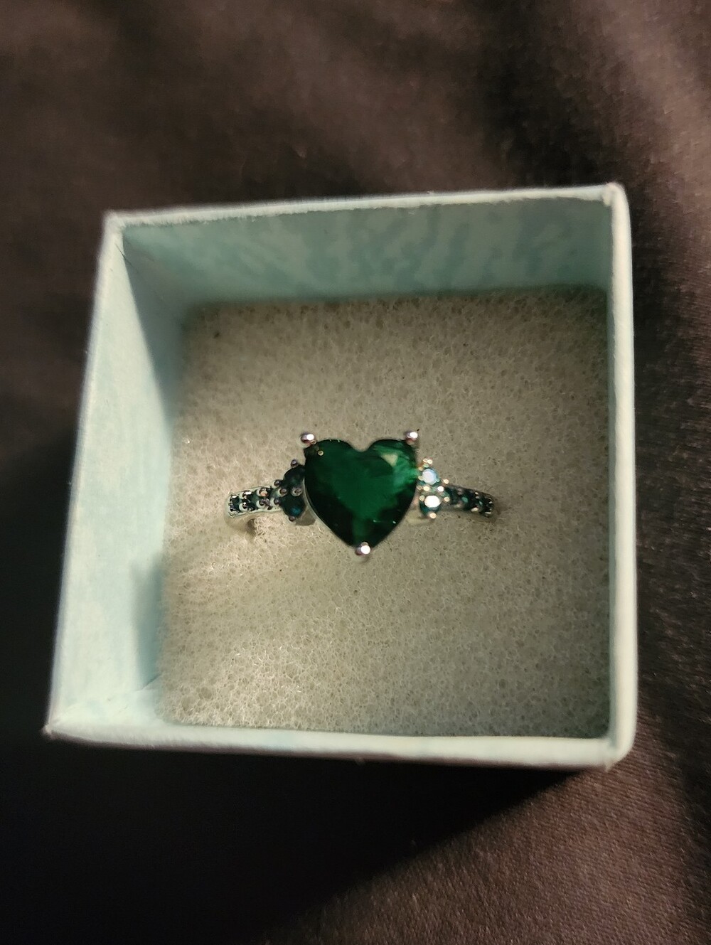 Heart-Shaped Emerald Green Heart Ring - Size 8!